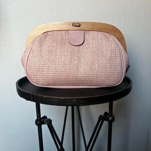 NWT Woven Raffia Gracchi Frame Purse